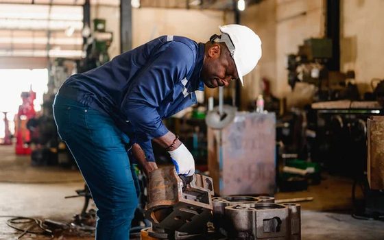 Retrofitting & Repairs for industrial equipment